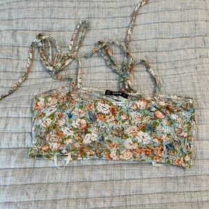 Floral cropped top
